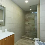 ملتيمي كواست سويتس ريثيمنو
