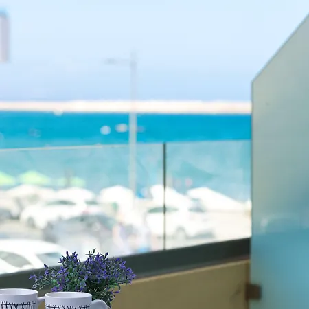 Meltemi Coast Apartment