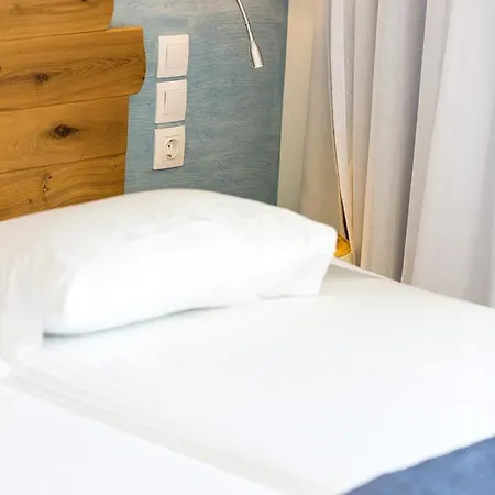 Meltemi Coast Apartment