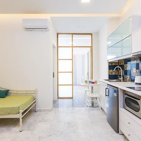 Meltemi Coast Apartment