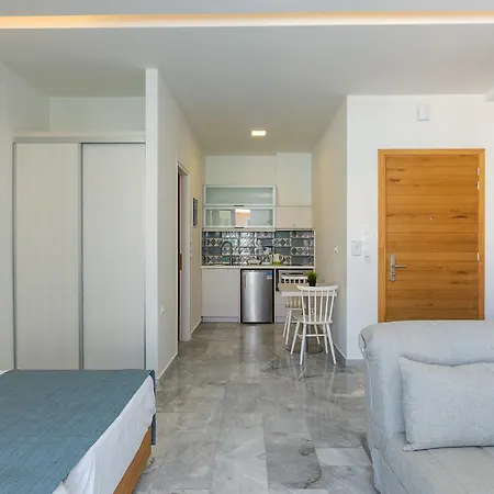 Meltemi Coast Apartment
