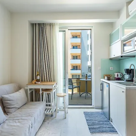 Meltemi Coast Apartment