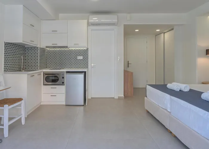 Meltemi Coast Apartment *