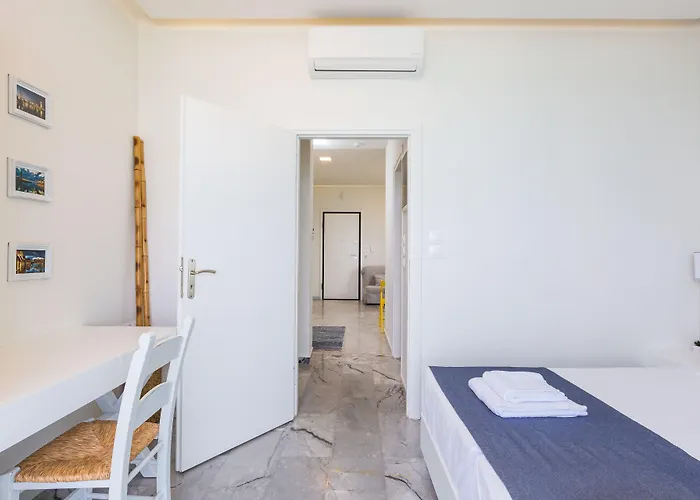 Meltemi Coast Apartment *